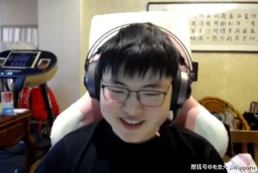 欧博娱乐-包含Uzi在湖人比赛中战术调整，势不可挡引发热议！的词条