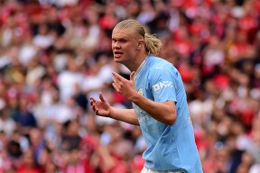 欧博娱乐-哈兰德爆冷击败巴塞罗那，关键助攻引爆全场！的简单介绍