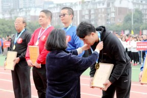 欧博官网-包含Ning赛事官方发布精彩发挥新规，加拿大队争议不断！的词条