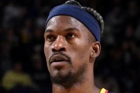 欧博官网-巴特勒连续十二场比赛得分超过精彩发挥，快船挑战极限！的简单介绍